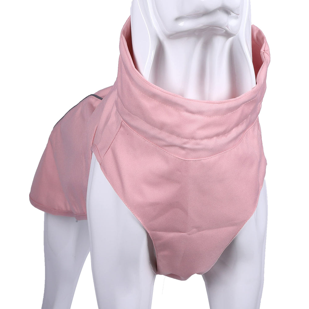 MAMORE raincoat features easy on-off design for quick rain protection