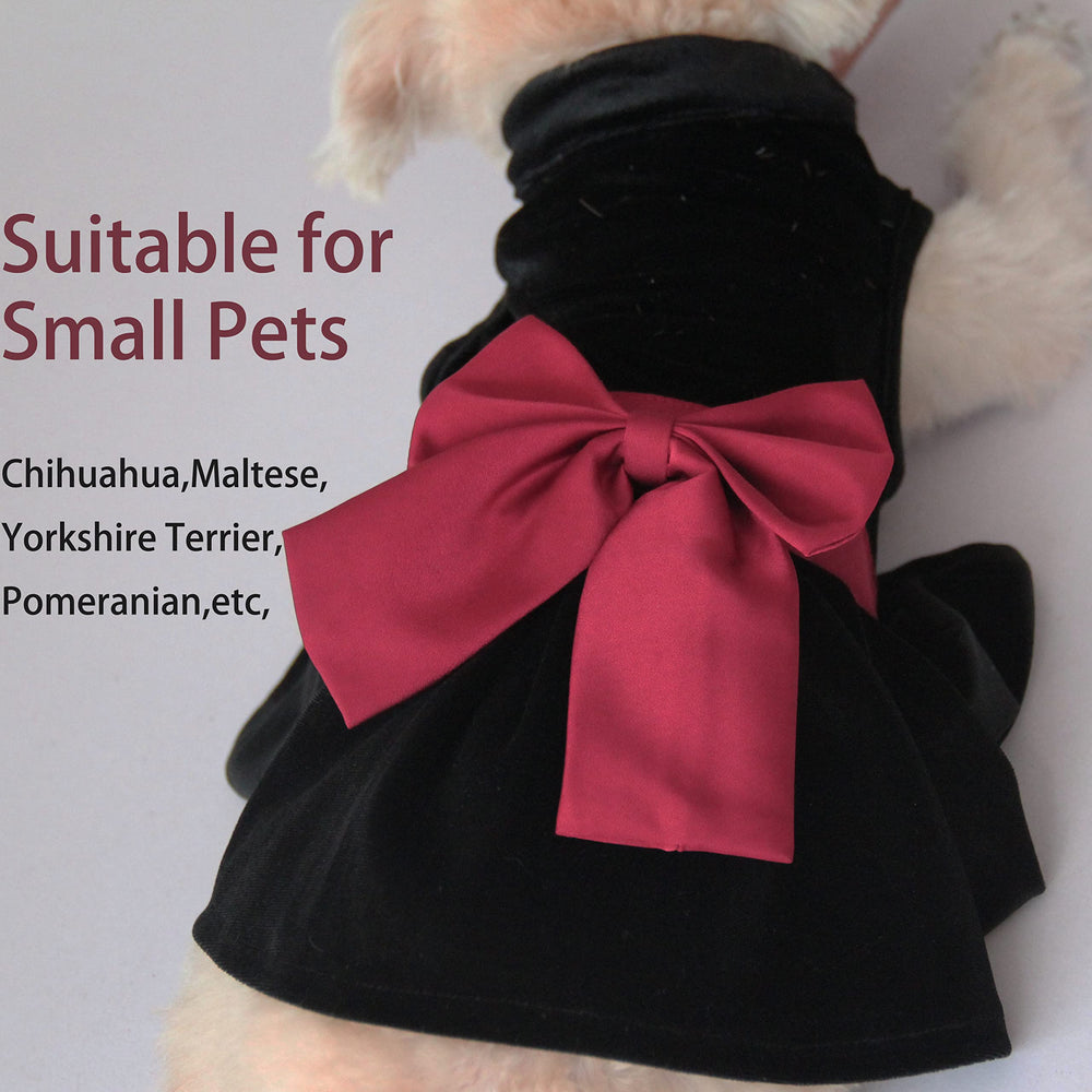 MAMORE velvet-black bowknot closeup detailing for festive charm