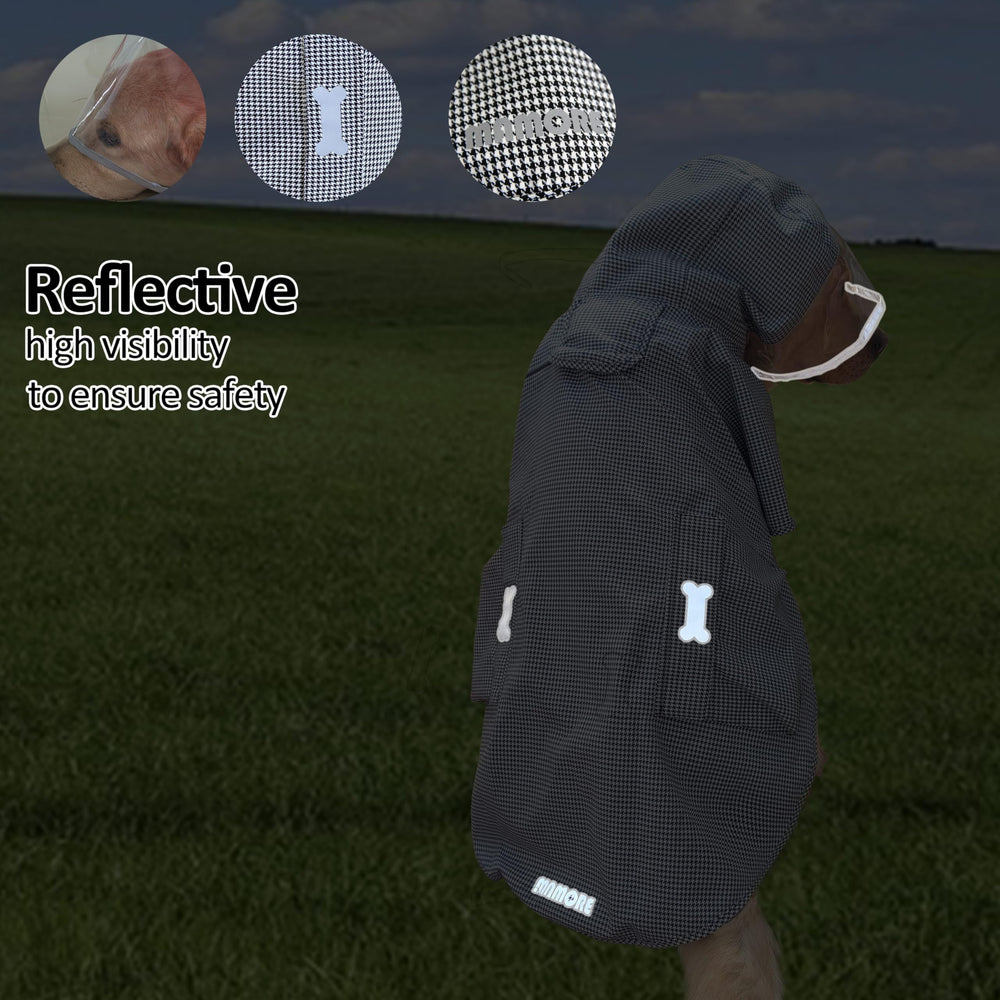 MAMORE raincoat back with leash-hole design for easy control during outings.