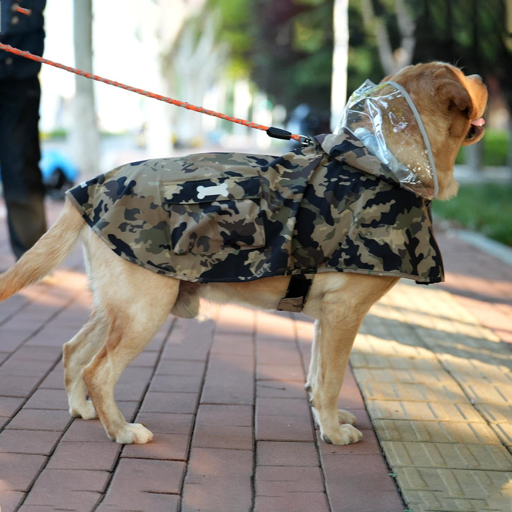 MAMORE waterproof dog raincoat camo packaging image shows travel-ready protection.