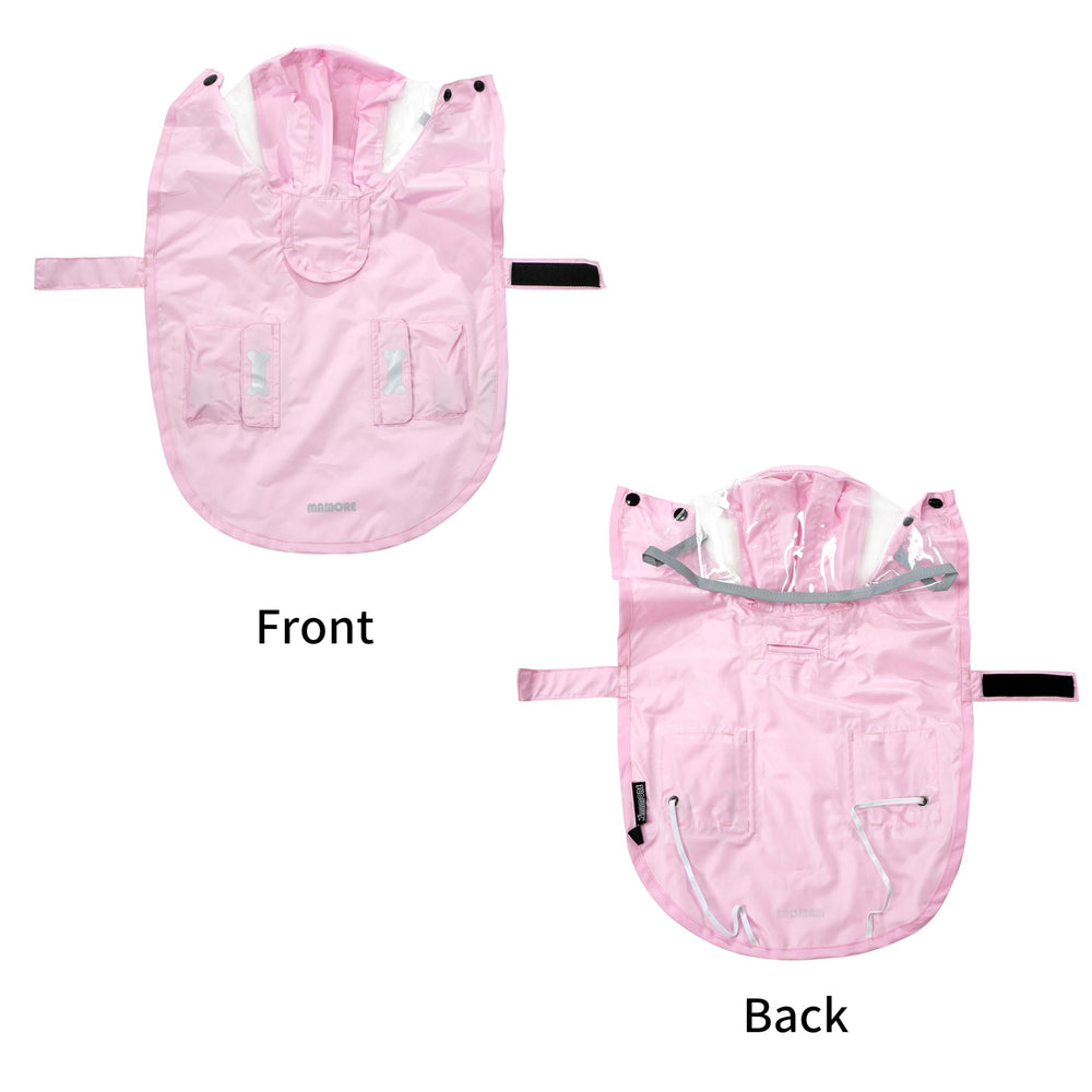 MAMORE raincoat hood detail with adjustable hood for dry head protection.