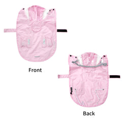 MAMORE raincoat hood detail with adjustable hood for dry head protection.