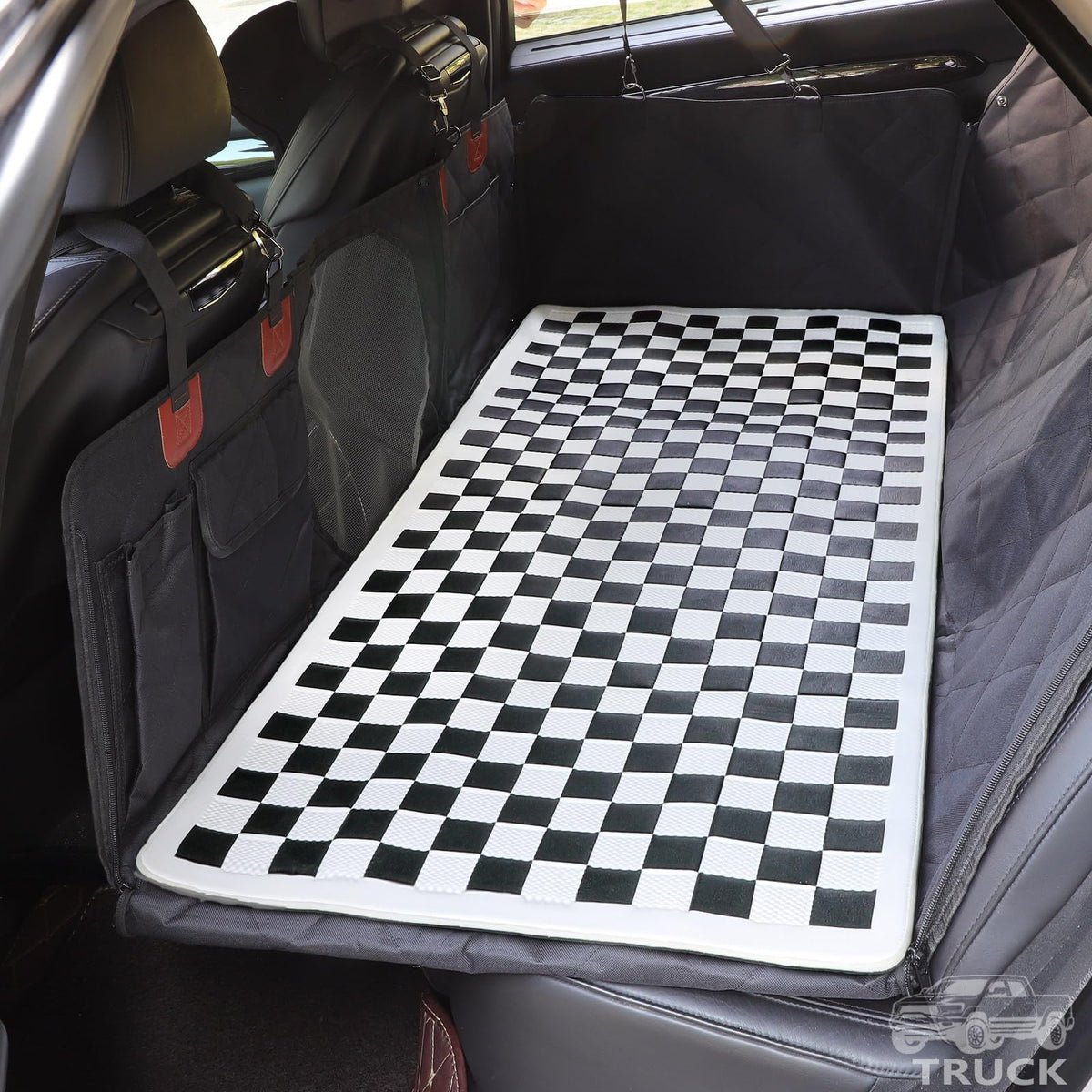 Manificent non-slip pet bed mat back-seat-extender for safer rides