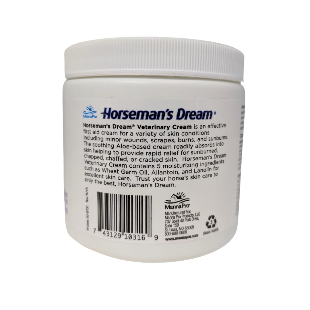 Manna Pro Corona Horseman's Dream texture close-up shows creamy consistency for gentle application.