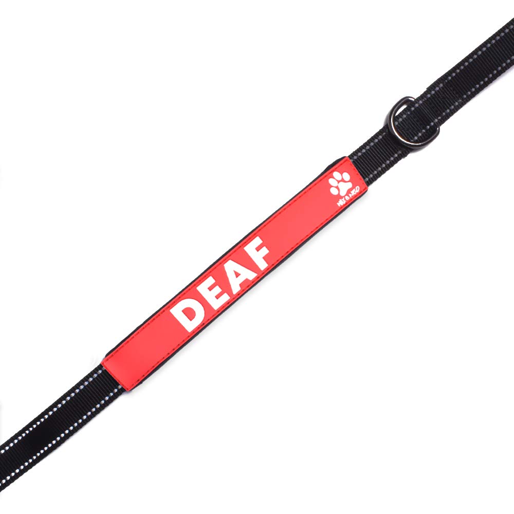 Max and Neo leash sleeve Deaf front visible messaging for safer outings