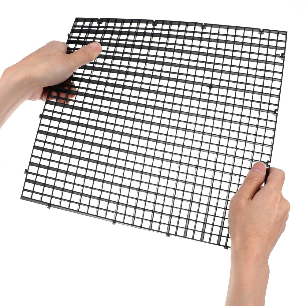 mekueeex aquarium-bottom-divider-assembly shows easy trim-to-fit setup for various tanks.