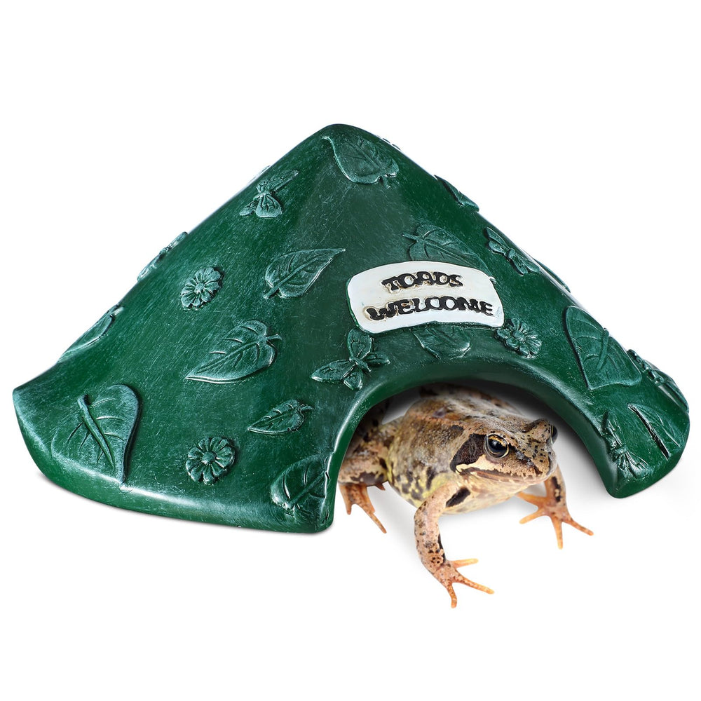 Memorywuu Toad House front view in green for outdoor shelter
