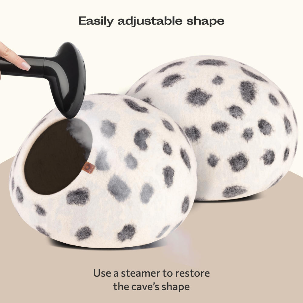 MEOWFIA Cat Cave winter-warmth and summer-cool design for year-round use.