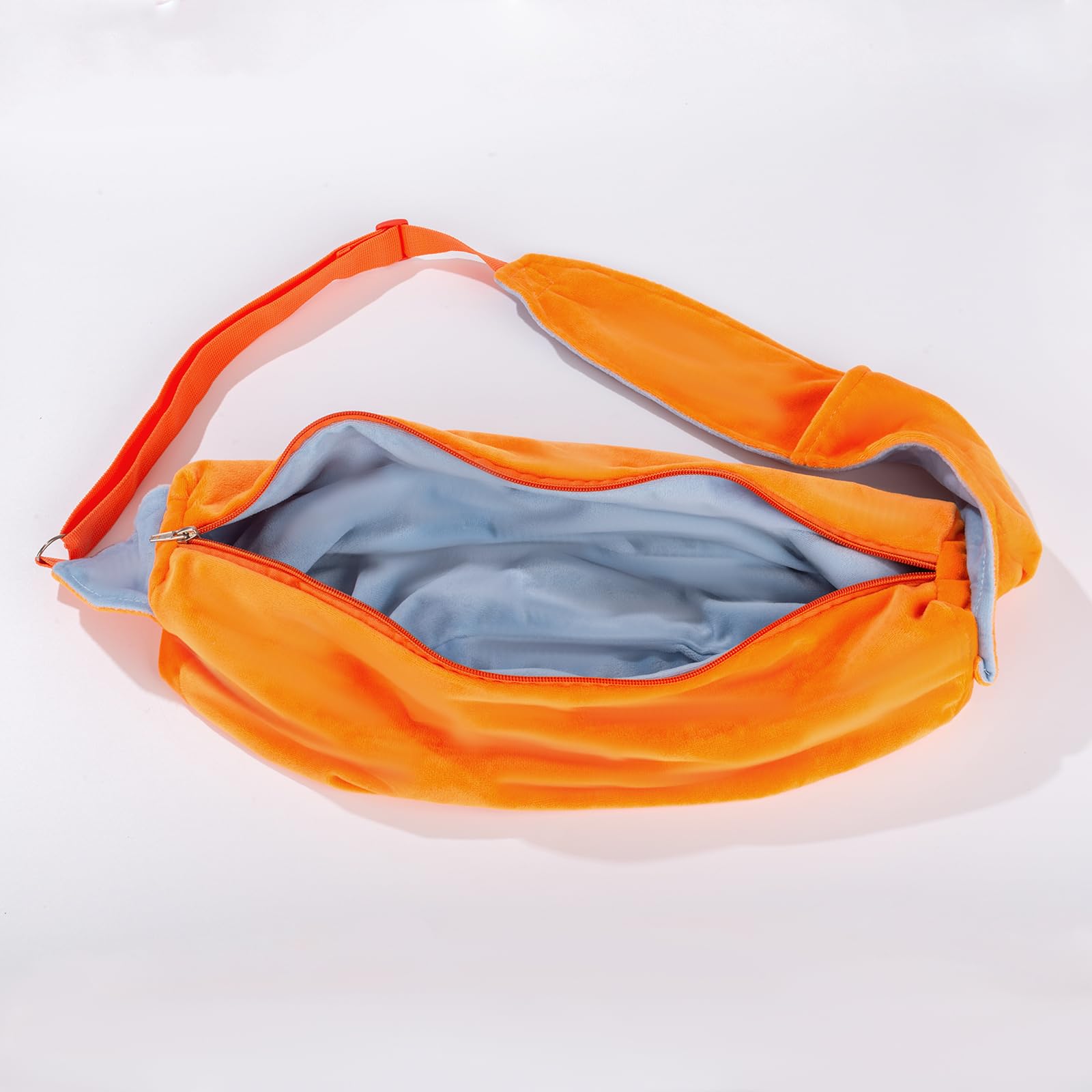 Meow&Woof sling supports pets 5–15 lbs, ideal for travel and post-surgery care.