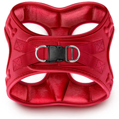 Metric USA comfort-fit step-in harness closeup shows soft padding for all-day comfort on walks.