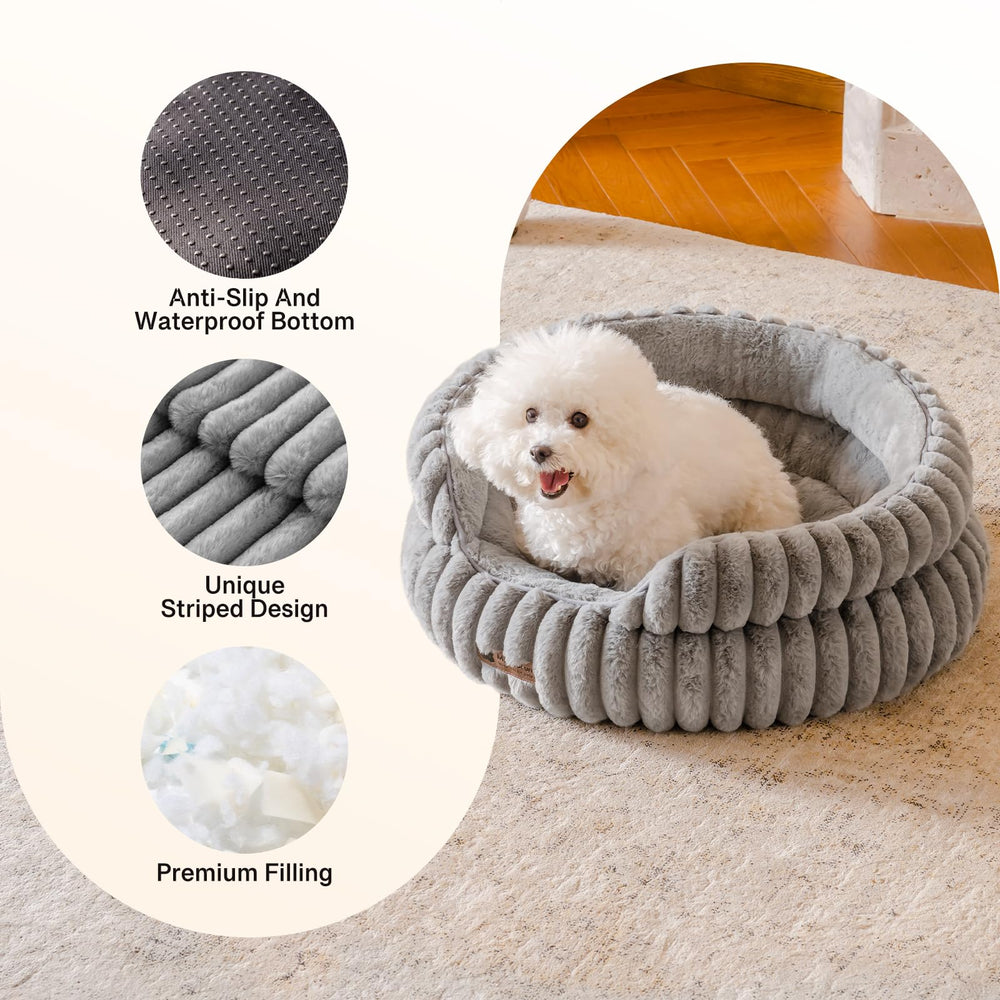 MEWOOFUN small grey dog bed provides a cozy spot for puppies and small dogs