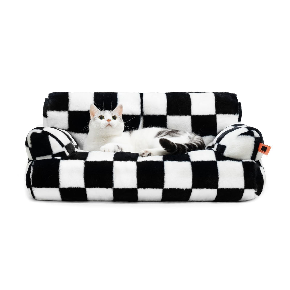 MEWOOFUN cat bed closeup fabric highlights plush texture for cozy, inviting naps