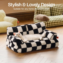 MEWOOFUN cat bed fluffy surface ideal for relaxing lounge sessions