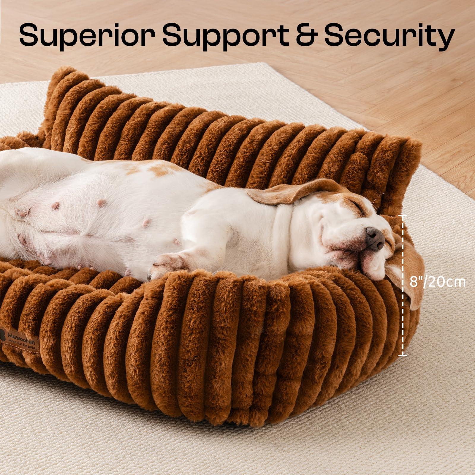 MEWOOFUN Dog Couch Bed closeup fabric highlights plush rabbit-fur feel