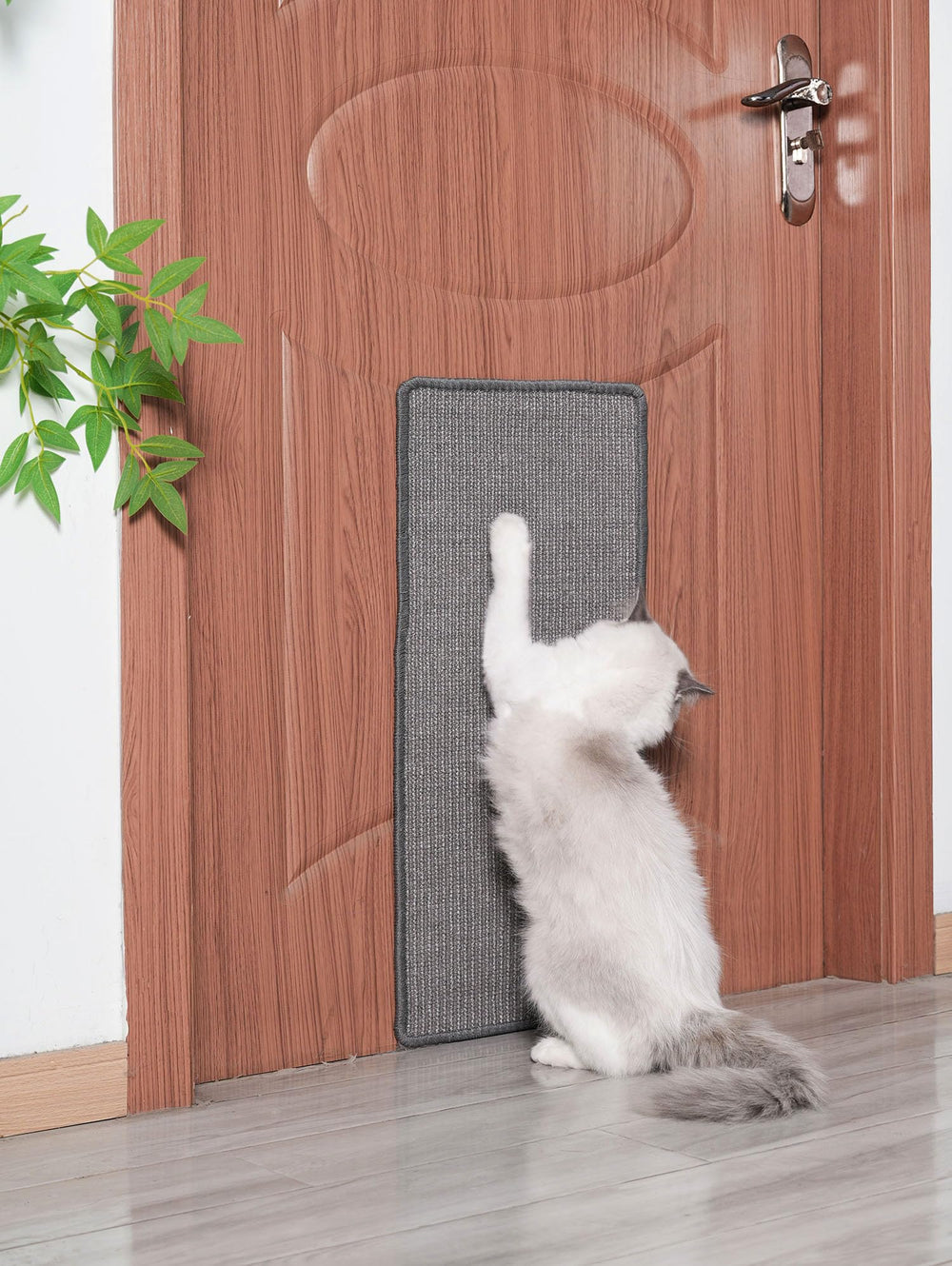 Durable sisal weave resists wear and keeps claws engaged.