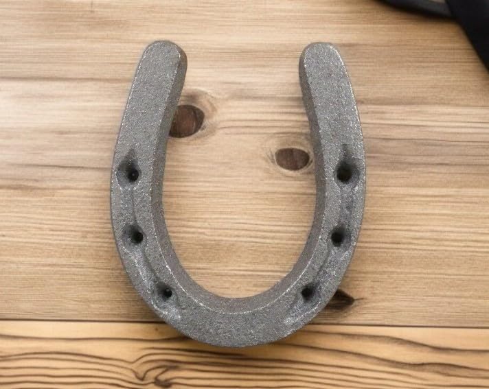 Midwest Craft House display-ready horseshoes ideal for mantels and centerpieces.