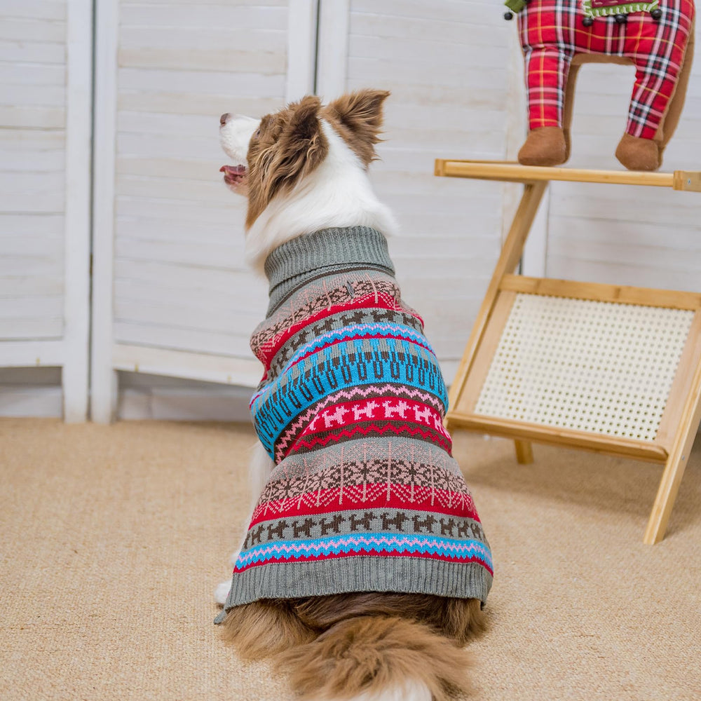 Mihachi fabric texture closeup communicates soft, warm acrylic knit ideal for chilly days.