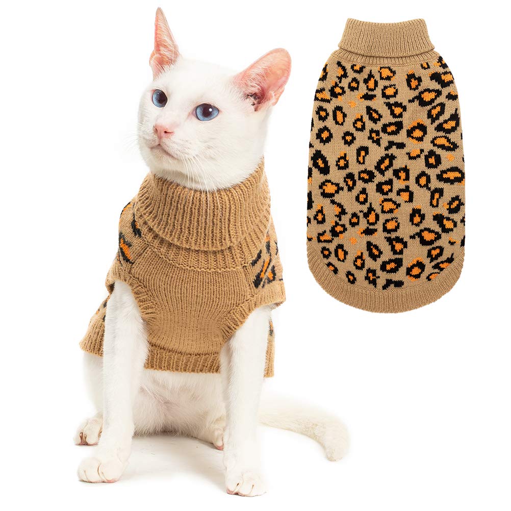 Mihachi winter cat sweater closeup fabric highlights soft, warm knit for cozy wear