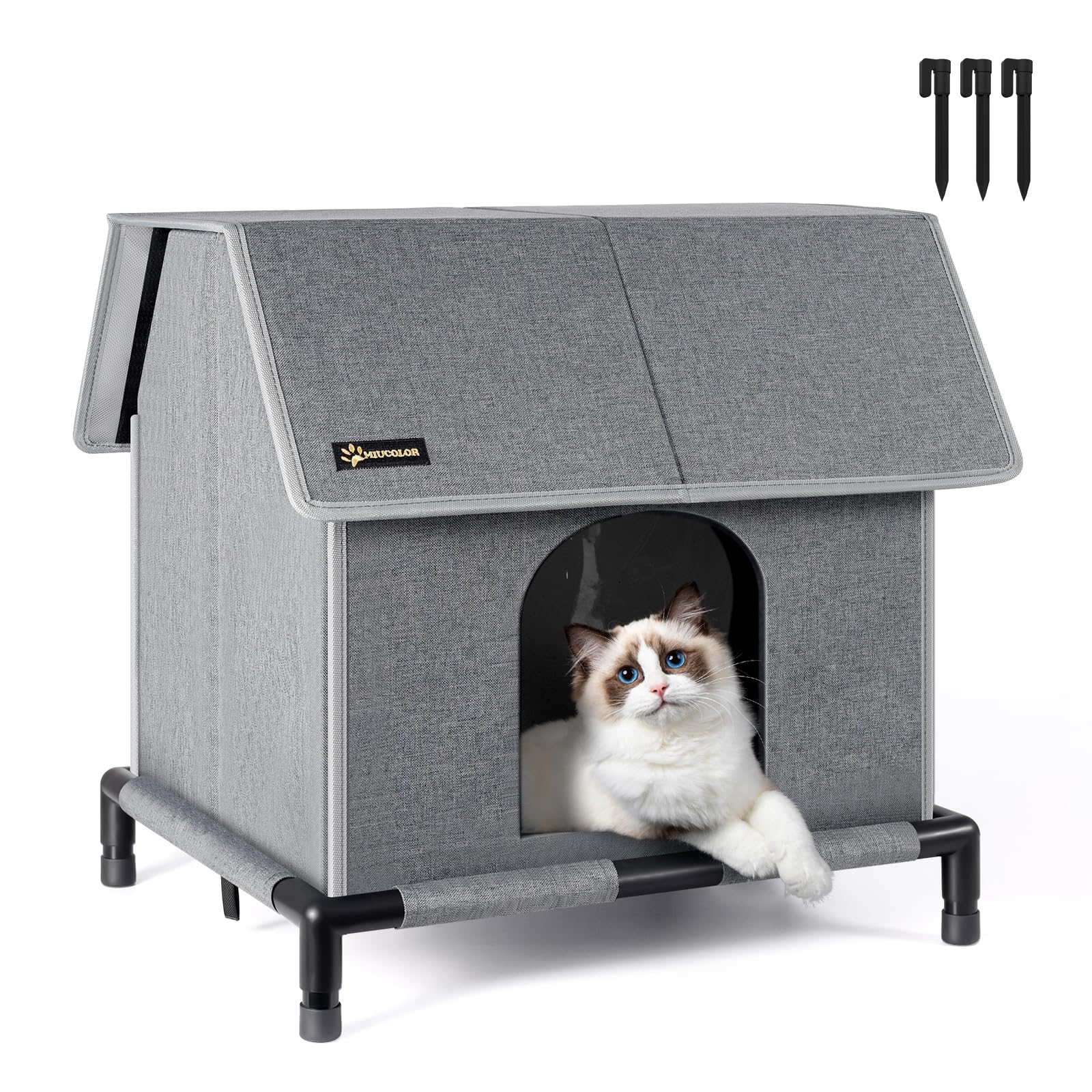MIU COLOR outdoor cat house front view showing insulated warmth for chilly days