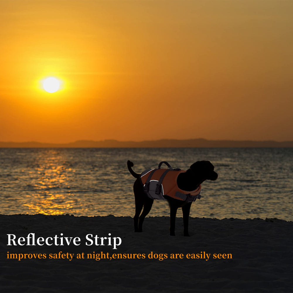 Mklhgty dog life jacket showing adjustable neck and chest closures