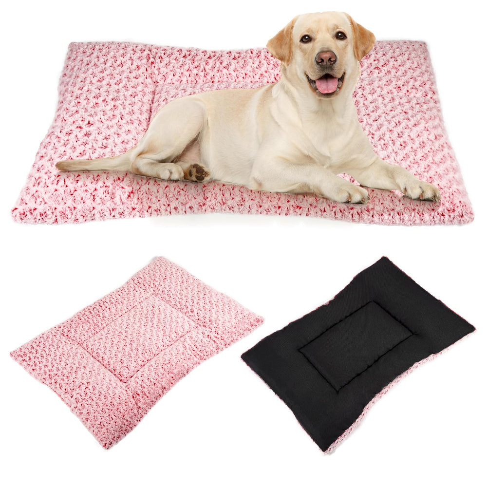 MoeQOassis rose-velvet surface provides cozy warmth for winter use.