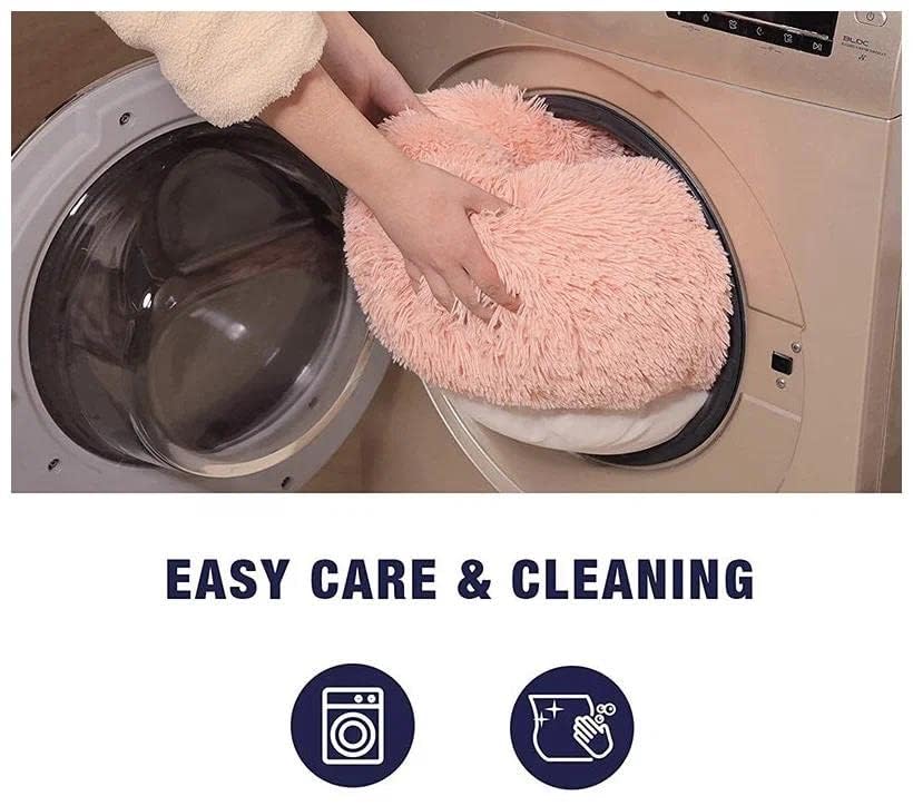 Moisture-proof bottom design protects against moisture for cleaner pets.