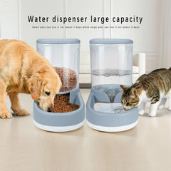 MOLOPARTY water dispenser with transparent bottle for monitoring