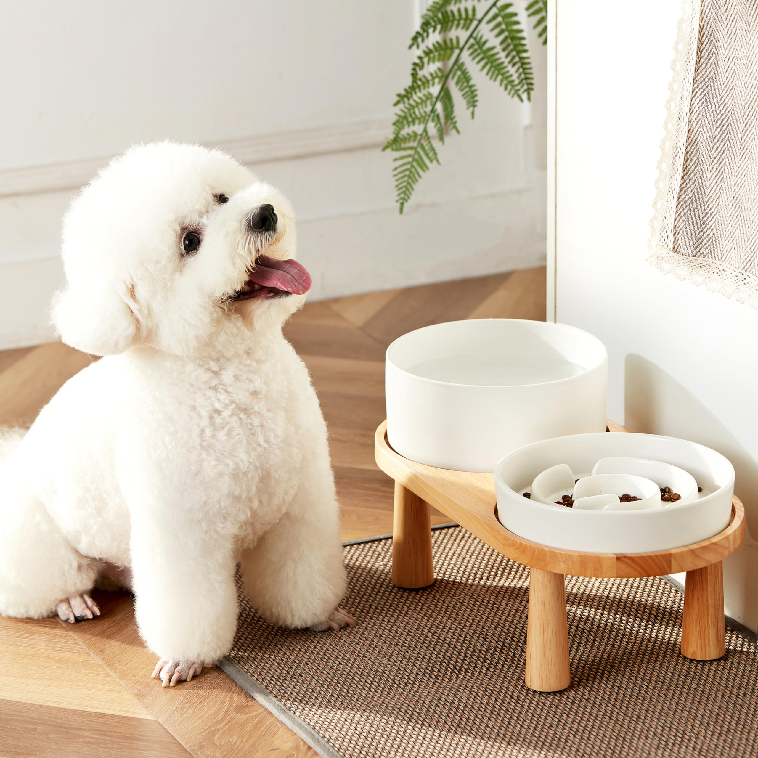 MOPANG elevated wooden stand supports bowls for comfortable dining posture.