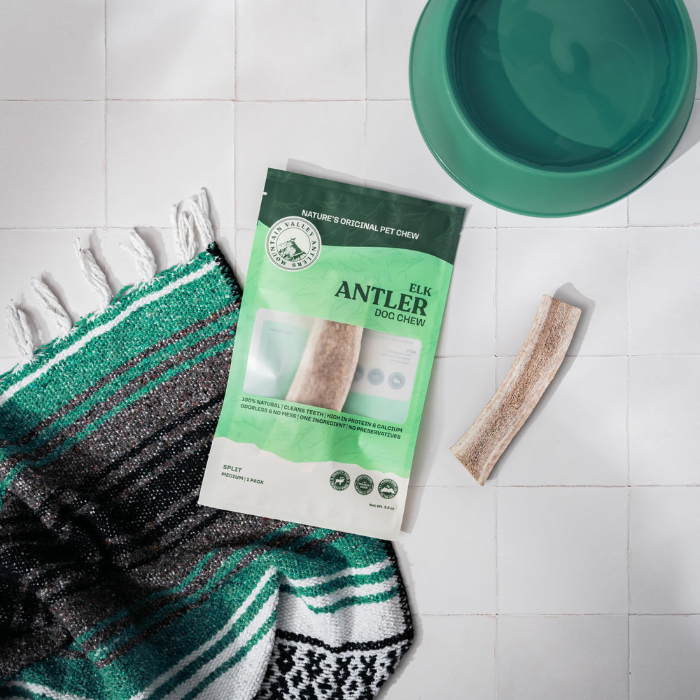 Mountain Valley Antlers provide calcium and phosphorus nutrients for dogs.