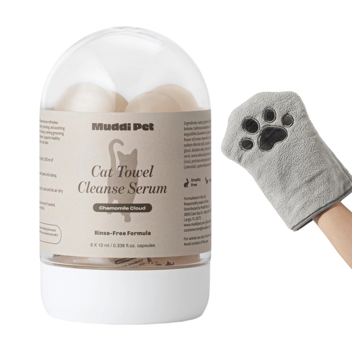 Muddi Pet rinse-free shampoo bottle demonstrates gentle waterless cleansing for sensitive cats.