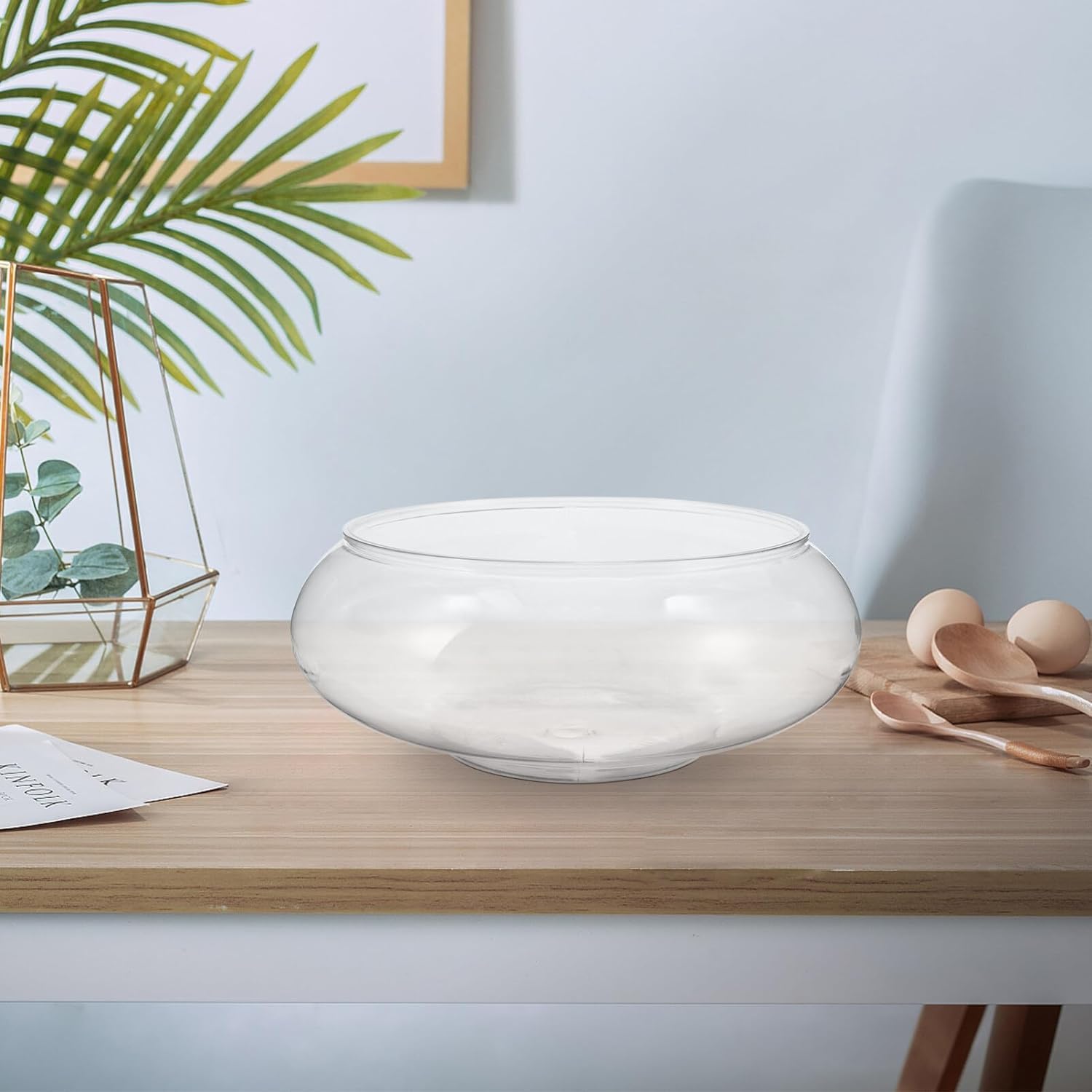 Musaner small-aquarium-compact-size, fits tight spaces like desks.
