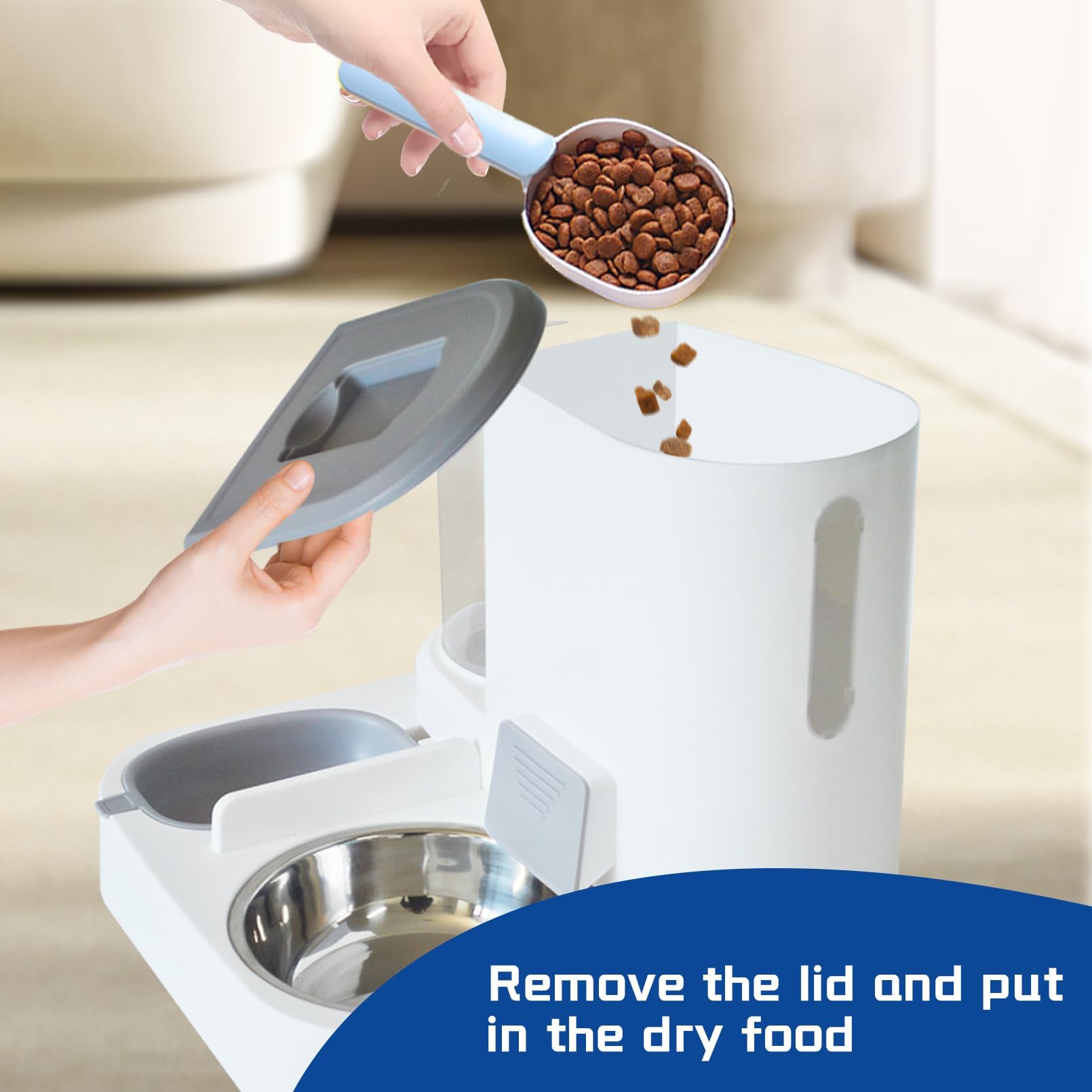MUYG travel-ready feeder ideal for RVs and campers with splash protection.