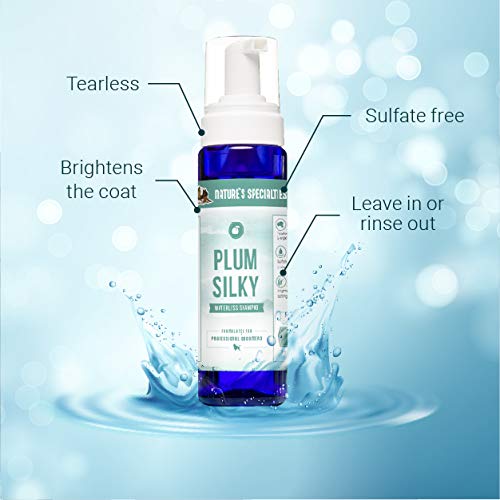 Nature's Specialties Plum Silky Waterless Dog Shampoo foam provides easy on-the-go cleansing