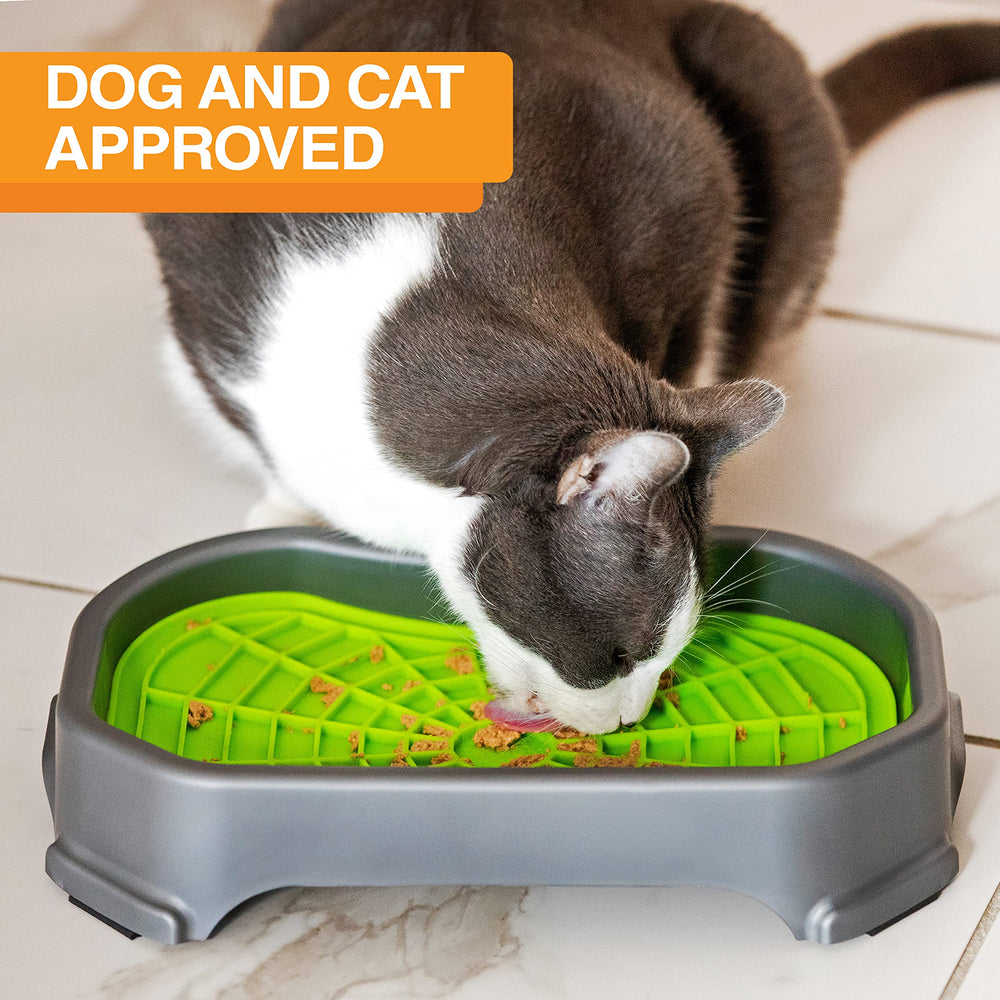 Close-up of Neat-LIK licking pad shows soothing licking action.