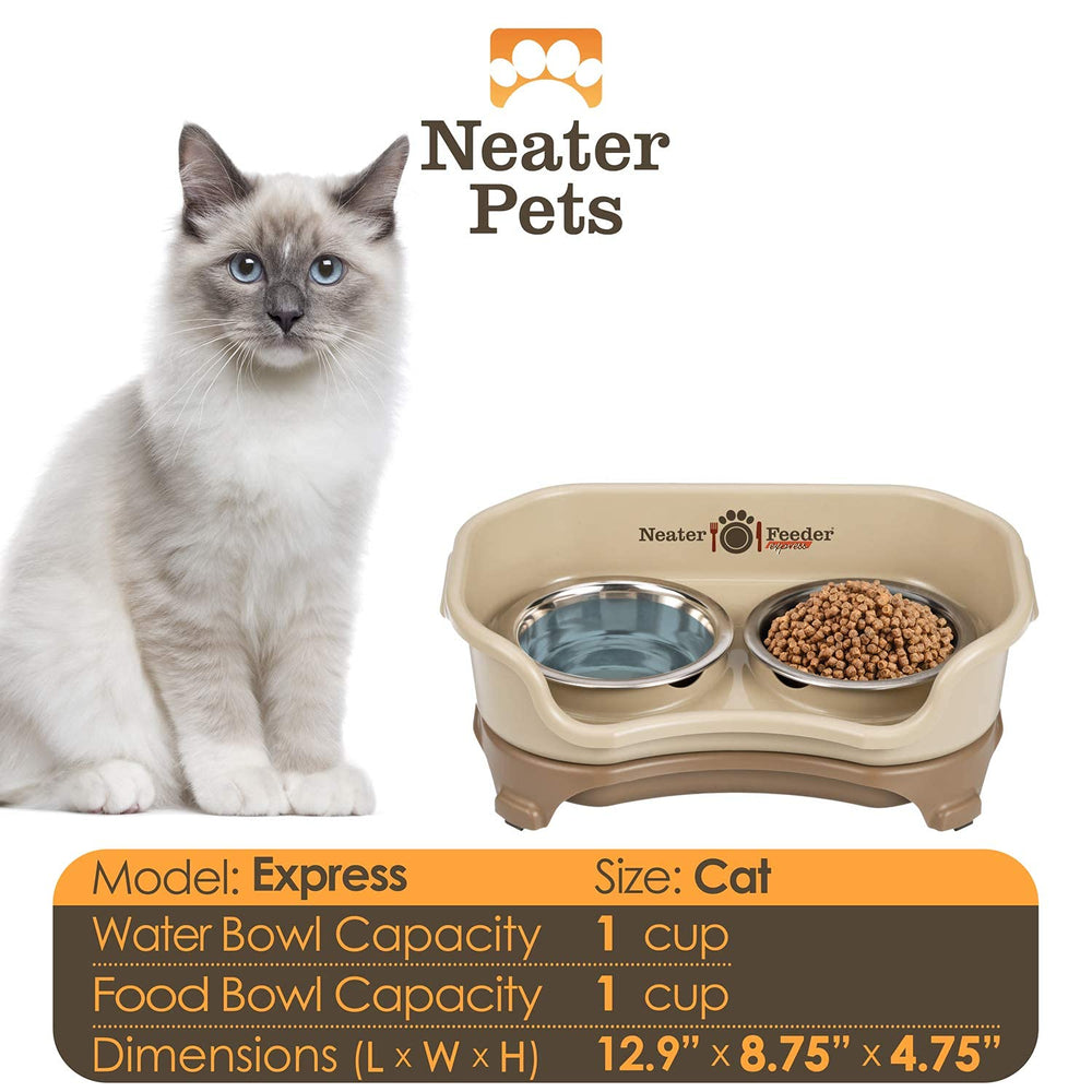 Neater Feeder Express catch basin collects spills to keep floors clean.