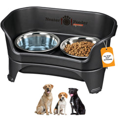 Neater Feeder Express mess-proof stand with bowls to keep feeding area clean.