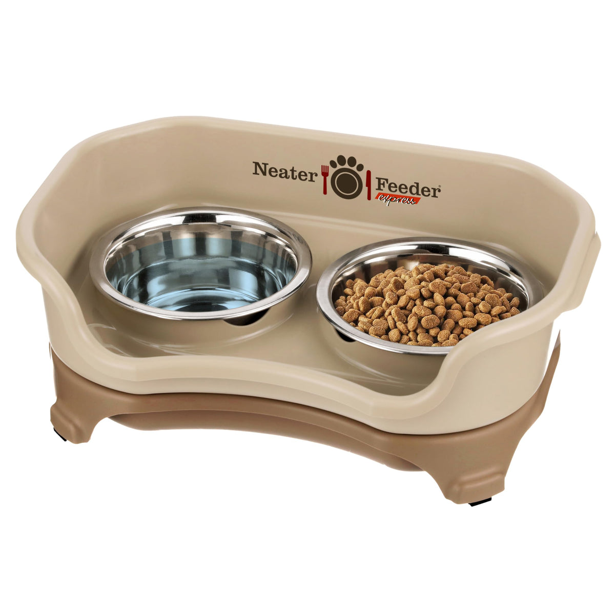 Neater Feeder Express mess-proof station showing spill containment for a neat feeding area.