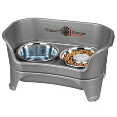 Neater Feeder Express top basin contains spills for a cleaner floor