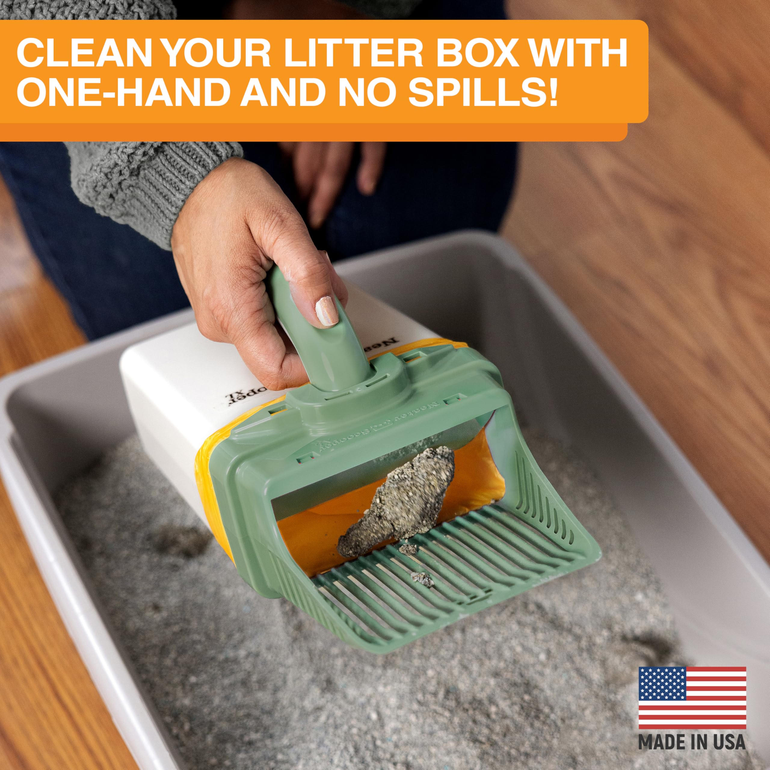 Neater Scooper XL bin and holder demonstrates spill-free storage.