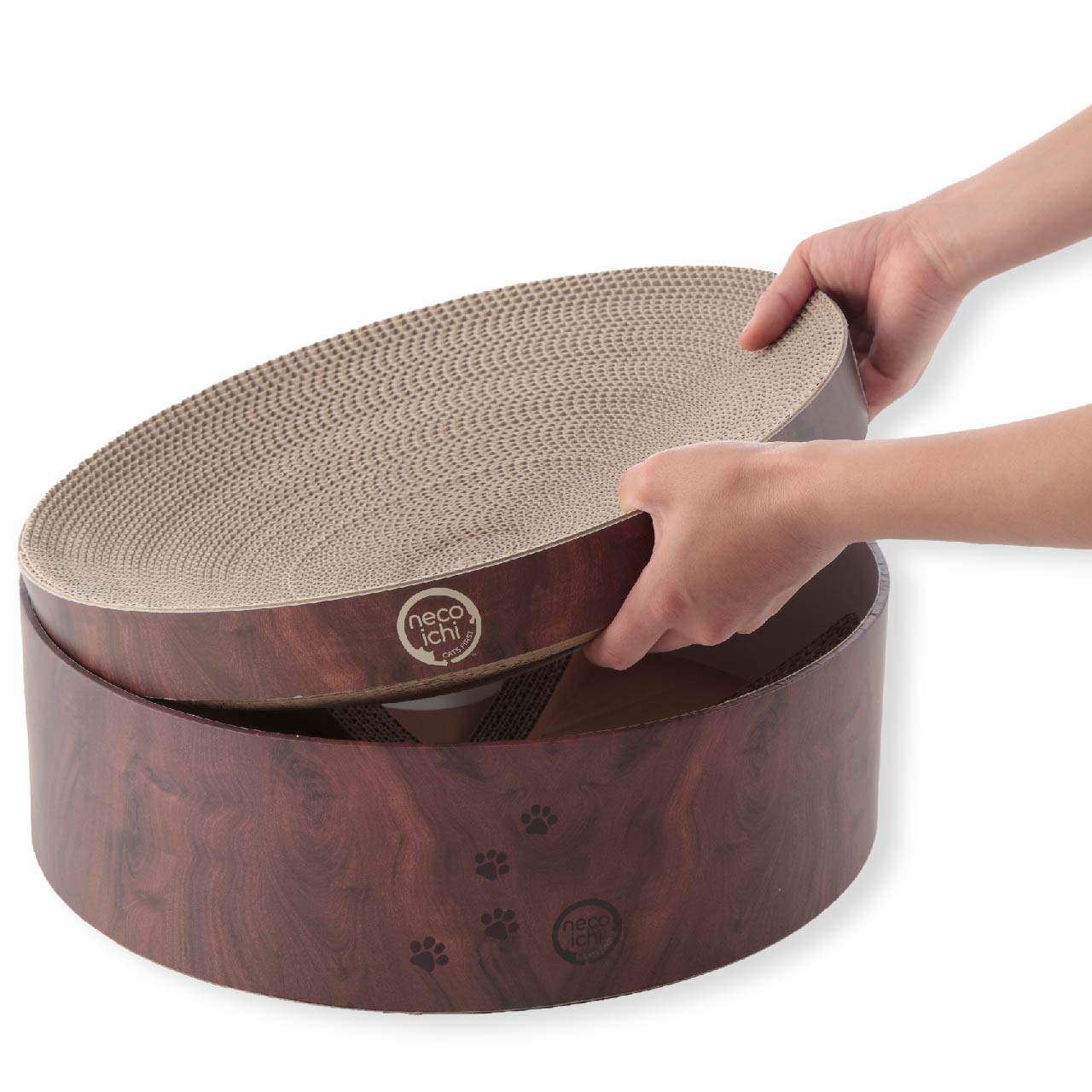 Necoichi replaceable scratching pad close-up, reversible surface for double use.