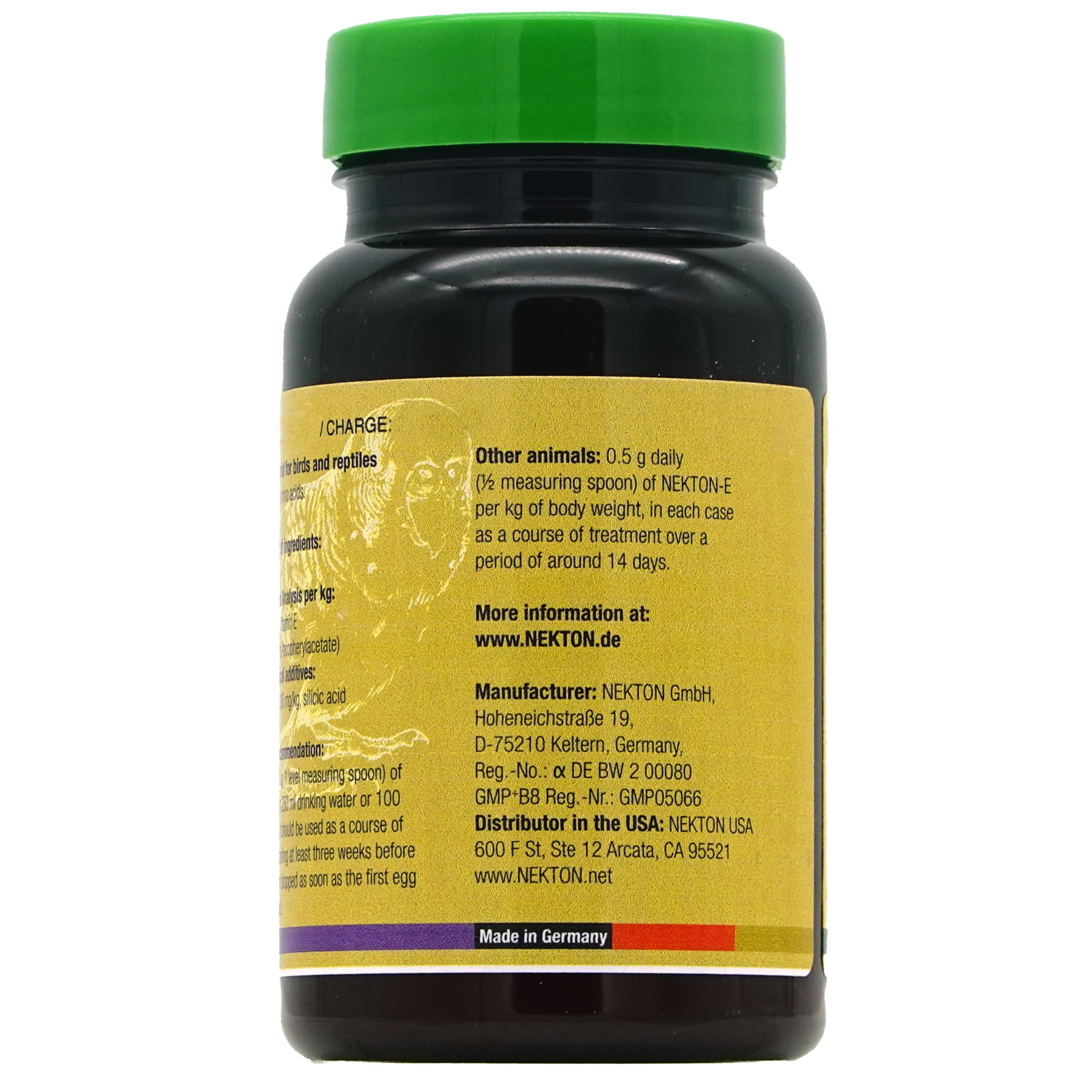 Nekton E Vitamin E bottle with measuring spoon aids precise dosing.