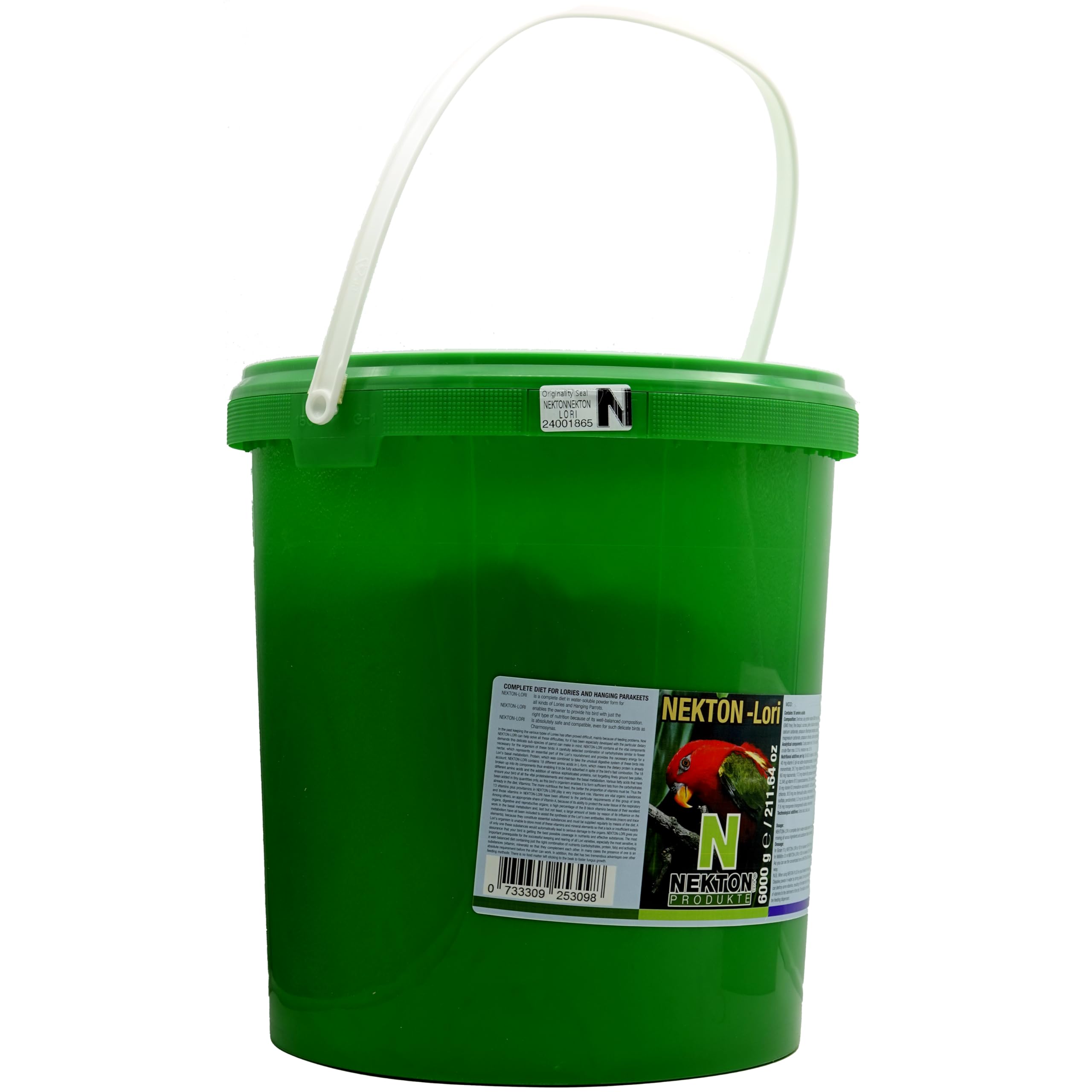 Nekton Lori Complete Diet scoop demonstrates easy portioning for consistent feeding