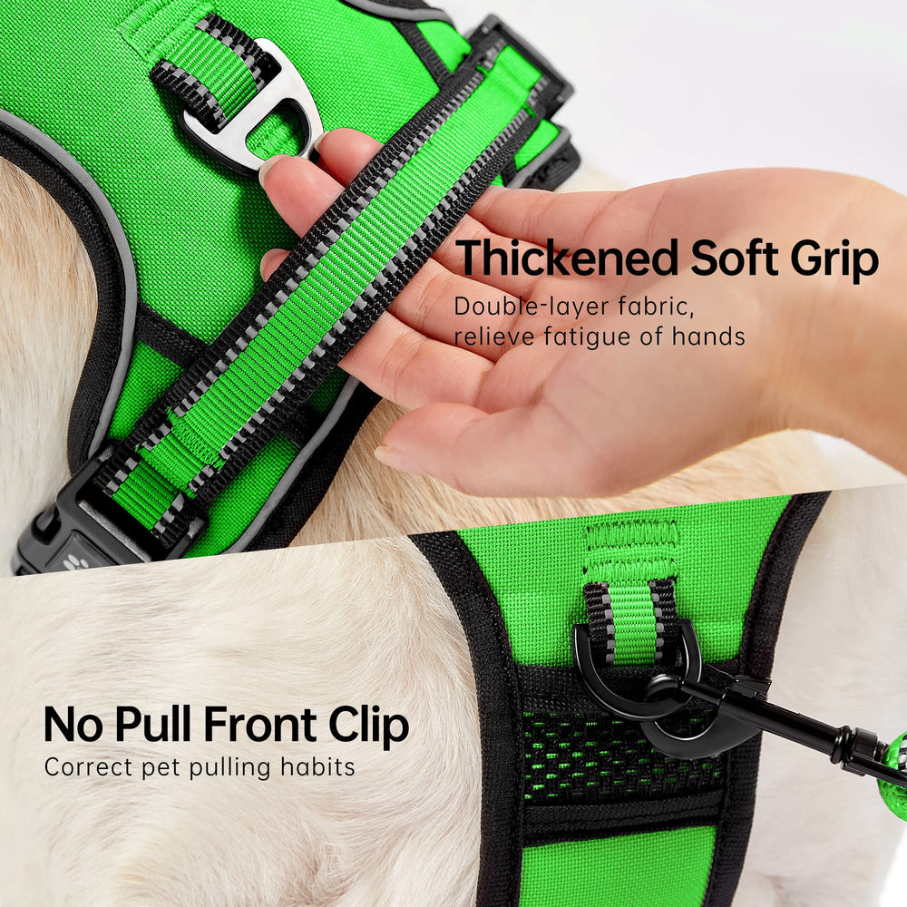 NESTROAD reflective harness supports night visibility for safer walks