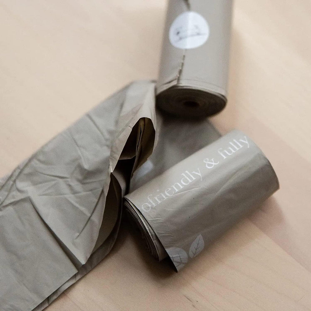 Nina Woof rolls fit standard dispensers for convenient walks