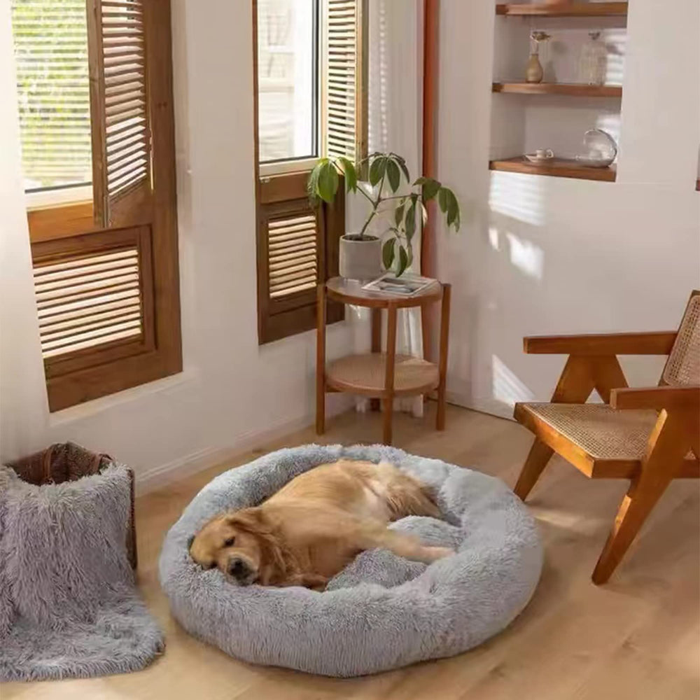 Nisrada dog bed is washable for easy care and maintenance.