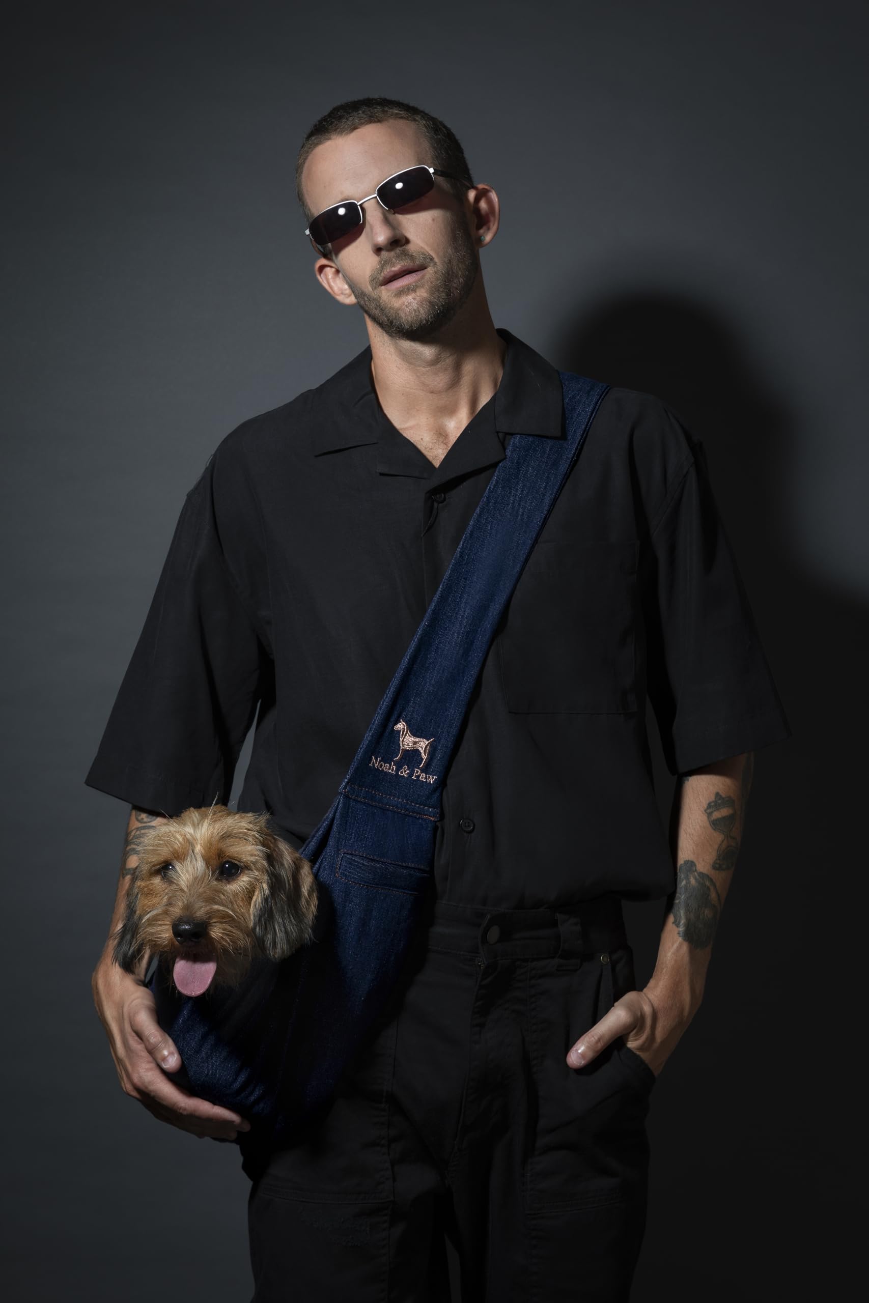 Noah & Paw denim sling ideal for walks and travel with your small pet.