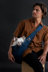 Noah & Paw dog sling double safety belt for secure carrying.