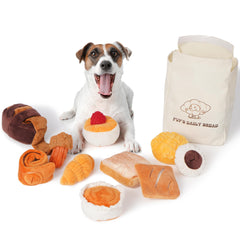 Nocciola bread-shaped toy squeaker-crinkle for engaging play and sensory stimulation