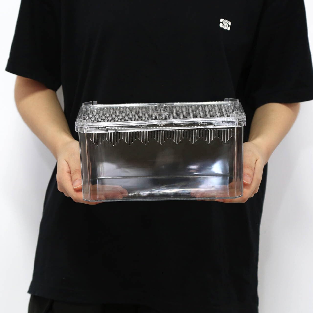 NOMOY Faunarium out-of-box ready design emphasizes quick setup and observation