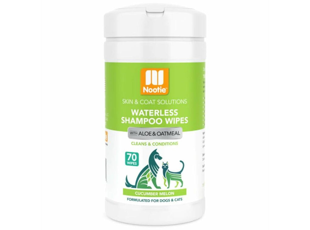 Nootie Waterless Shampoo Wipes provide a foaming lather for quick cleanup.